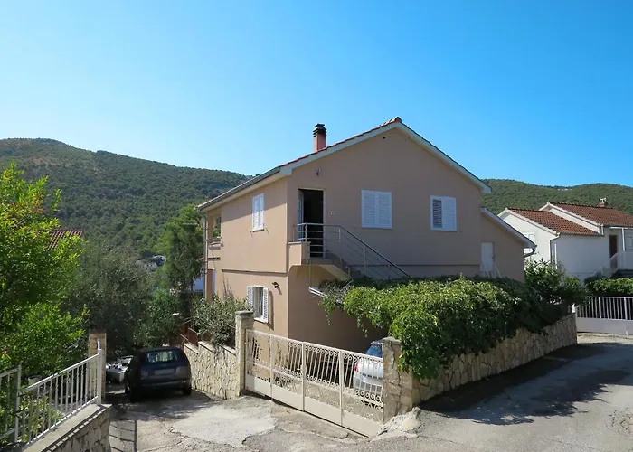 Perisa By Interhome Apartman Grebastica