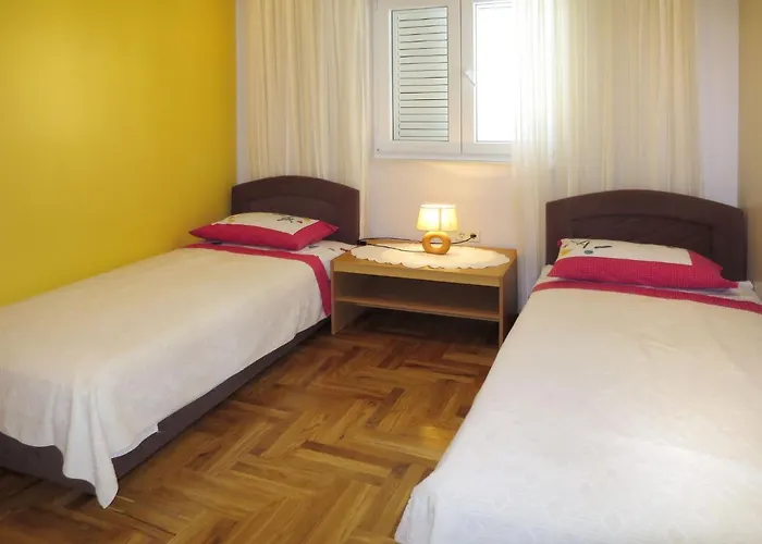 Perisa By Interhome Apartman Grebastica