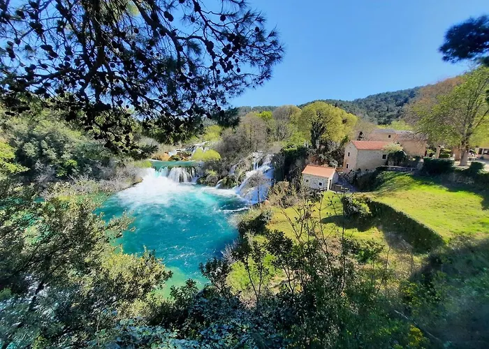 Perisa By Interhome *