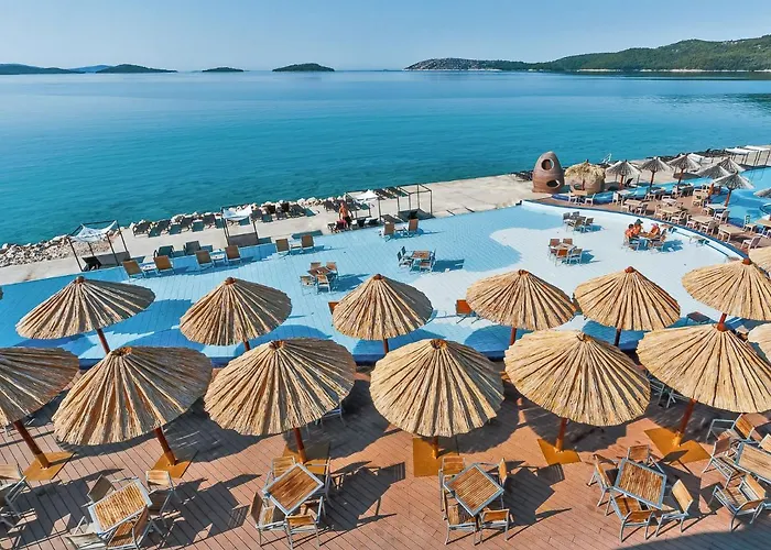 アパート Perisa By Interhome